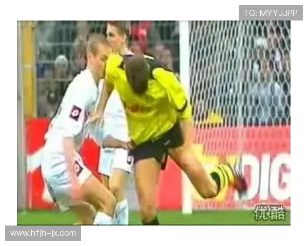 足球明星撒尿瞬间引热议 网友热议球场内外的尴尬时刻 足球明星撒尿瞬间引热议 网友热议球场内外的尴尬时刻